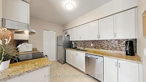 Photo 15 at 107 - 7398 Yonge Street, Yorkhill, Vaughan