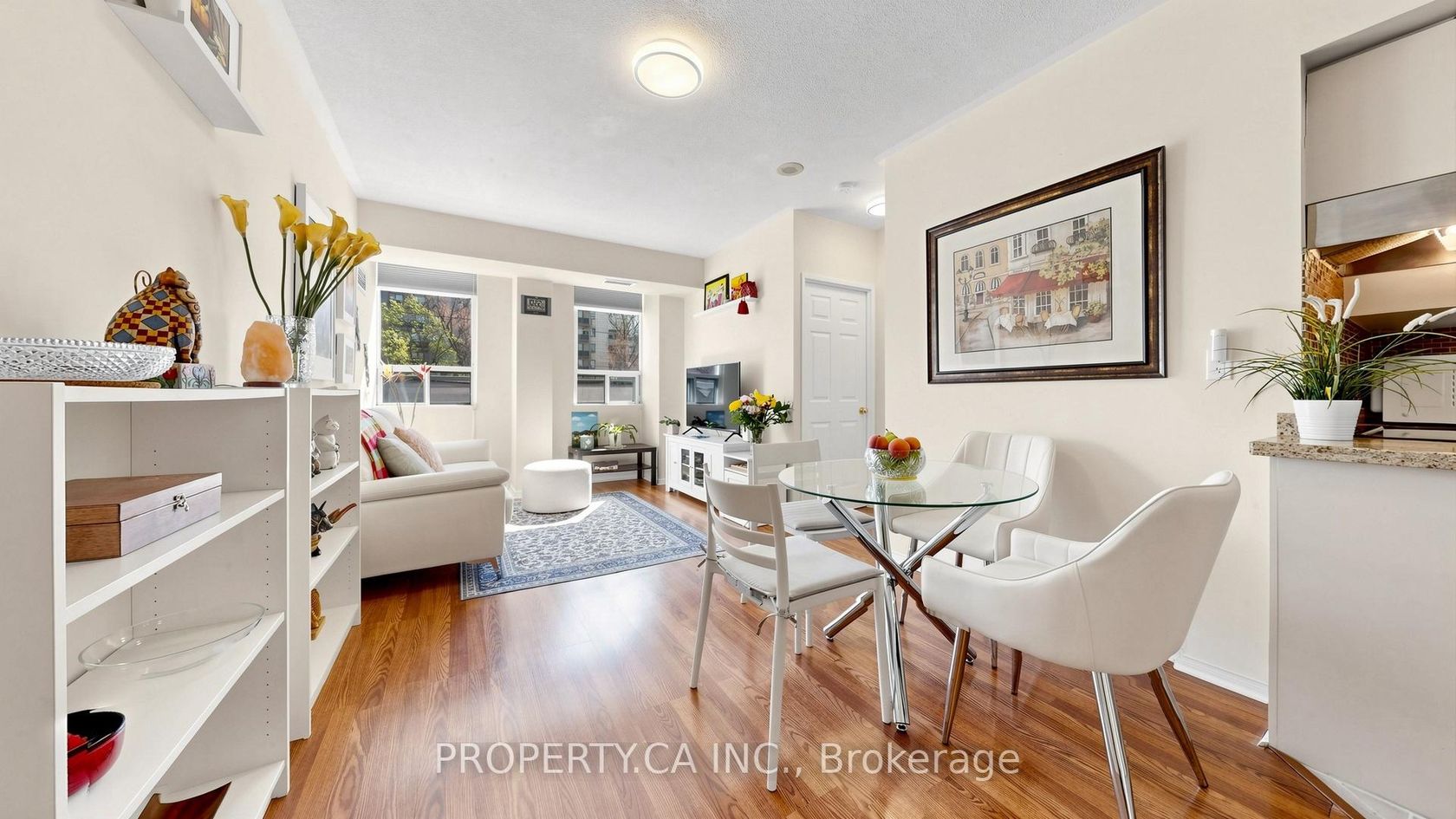 107 - 7398 Yonge Street, Yorkhill, Vaughan photo 2