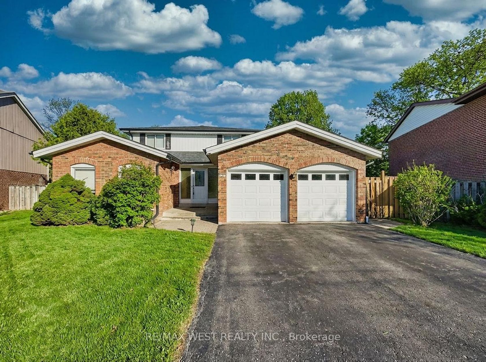 20 Foxwood Grove, L'Amoreaux, Toronto 