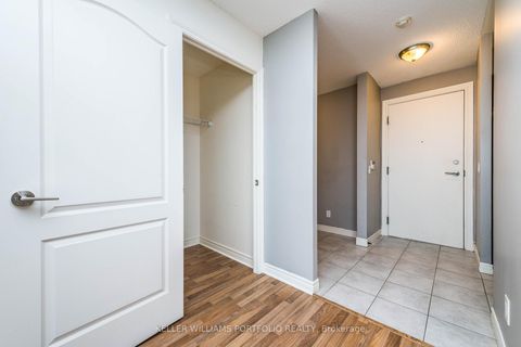 Photo 10 at 806 - 70 Town Centre Court, Bendale, Toronto