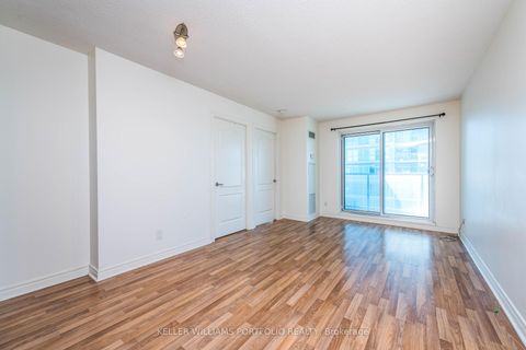 Photo 13 at 806 - 70 Town Centre Court, Bendale, Toronto