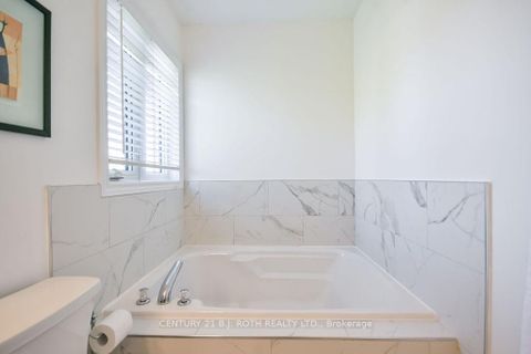 Photo 22 at 112 Crimson Ridge Road, Bayshore, Barrie