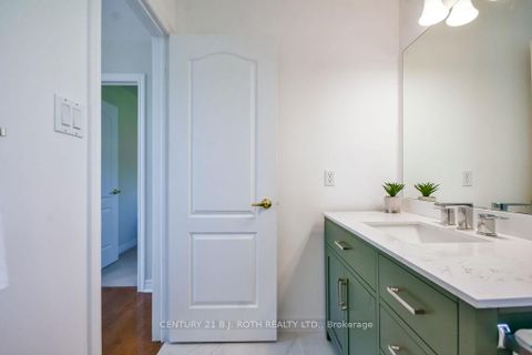 Photo 25 at 112 Crimson Ridge Road, Bayshore, Barrie