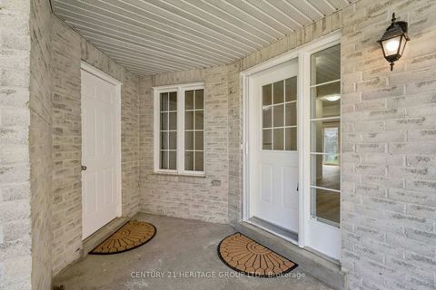 Photo 3 at 1438 Forest Street, Alcona, Innisfil