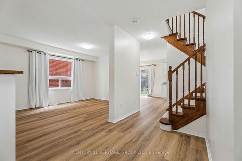 Photo 4 at 1438 Forest Street, Alcona, Innisfil