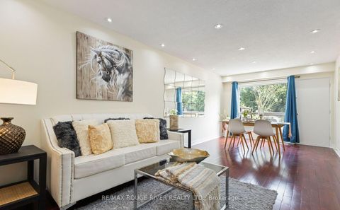 Photo 8 at 77 Lowry Square, Malvern, Toronto