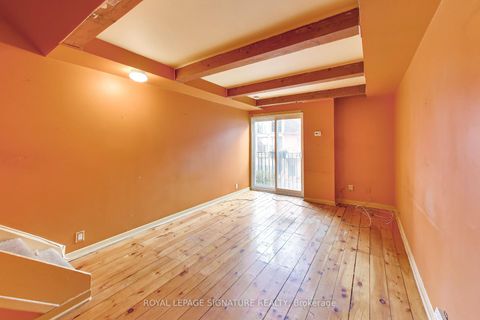 Photo 9 at 18 - 325 Jarvis Street, Moss Park, Toronto