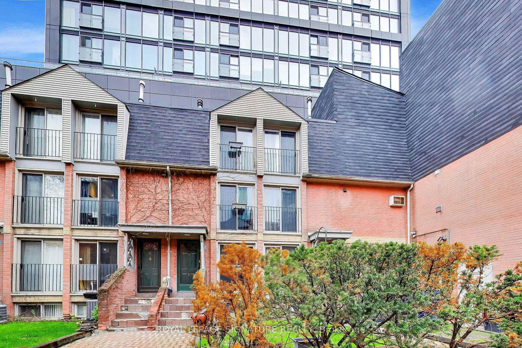 18 - 325 Jarvis Street, Moss Park, Toronto photo number 2