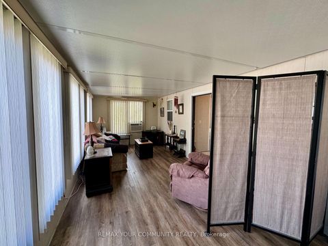 Photo 1 at 323 - 285 Crydermans Side Road, Baldwin, Georgina