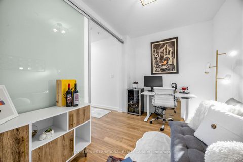 Photo 18 at 714 - 377 Madison Avenue, Casa Loma, Toronto