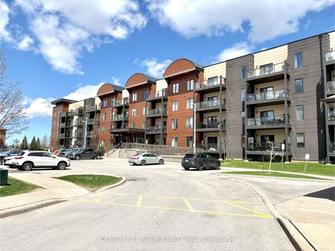 Photo 1 at 109 - 720 Yonge Street, Painswick South, Barrie