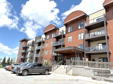 Photo 2 at 109 - 720 Yonge Street, Painswick South, Barrie