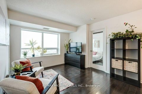 Photo 4 at 930 - 60 Heintzman Street, Junction Area, Toronto