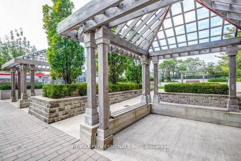 Photo 15 at 930 - 60 Heintzman Street, Junction Area, Toronto