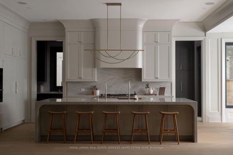 Photo 4 at 92 Arjay Crescent, York Mills, Toronto