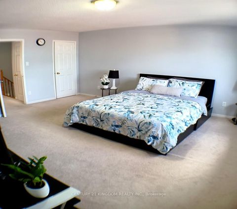 Photo 21 at 761 Joe Persechini Drive, Summerhill Estates, Newmarket