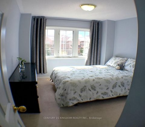 Photo 25 at 761 Joe Persechini Drive, Summerhill Estates, Newmarket