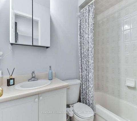 Photo 27 at 761 Joe Persechini Drive, Summerhill Estates, Newmarket