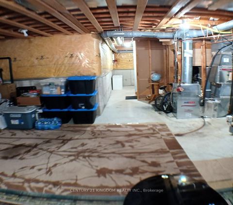 Photo 32 at 761 Joe Persechini Drive, Summerhill Estates, Newmarket