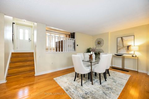 Photo 9 at 104 Billington Crescent, Donalda, Toronto