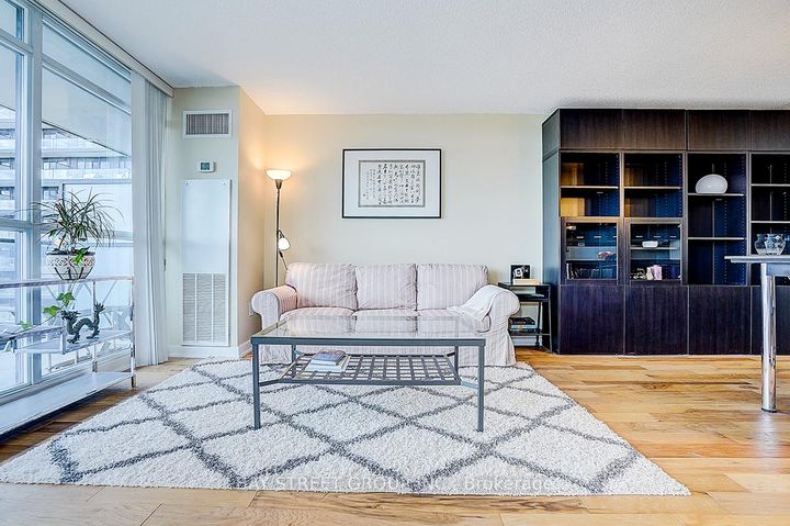 Photo 10 at 1705 - 29 Singer Court, Bayview Village, Toronto