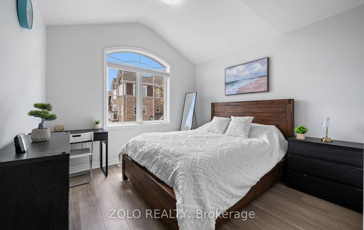 Photo 14 at 26 - 22 Spring Creek Drive, Waterdown, Hamilton