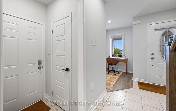 Photo 26 at 26 - 22 Spring Creek Drive, Waterdown, Hamilton