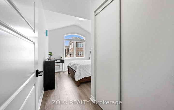 Photo 35 at 26 - 22 Spring Creek Drive, Waterdown, Hamilton