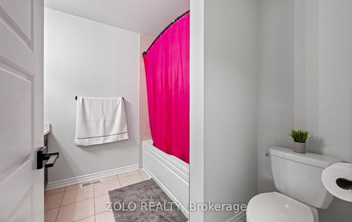 Photo 43 at 26 - 22 Spring Creek Drive, Waterdown, Hamilton