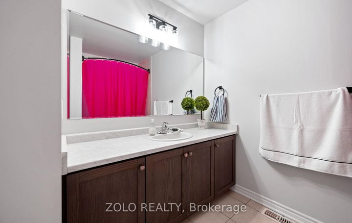 Photo 44 at 26 - 22 Spring Creek Drive, Waterdown, Hamilton