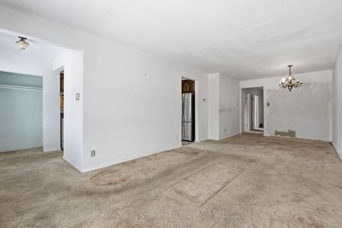 Photo 4 at 57 Lakeland Drive, Beaumonde Heights, Toronto