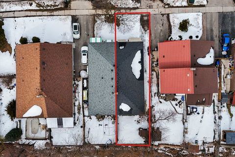 Photo 31 at 57 Lakeland Drive, Beaumonde Heights, Toronto