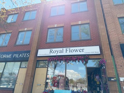 Photo 1 at 623-623A The Queensway, Queensway, Toronto