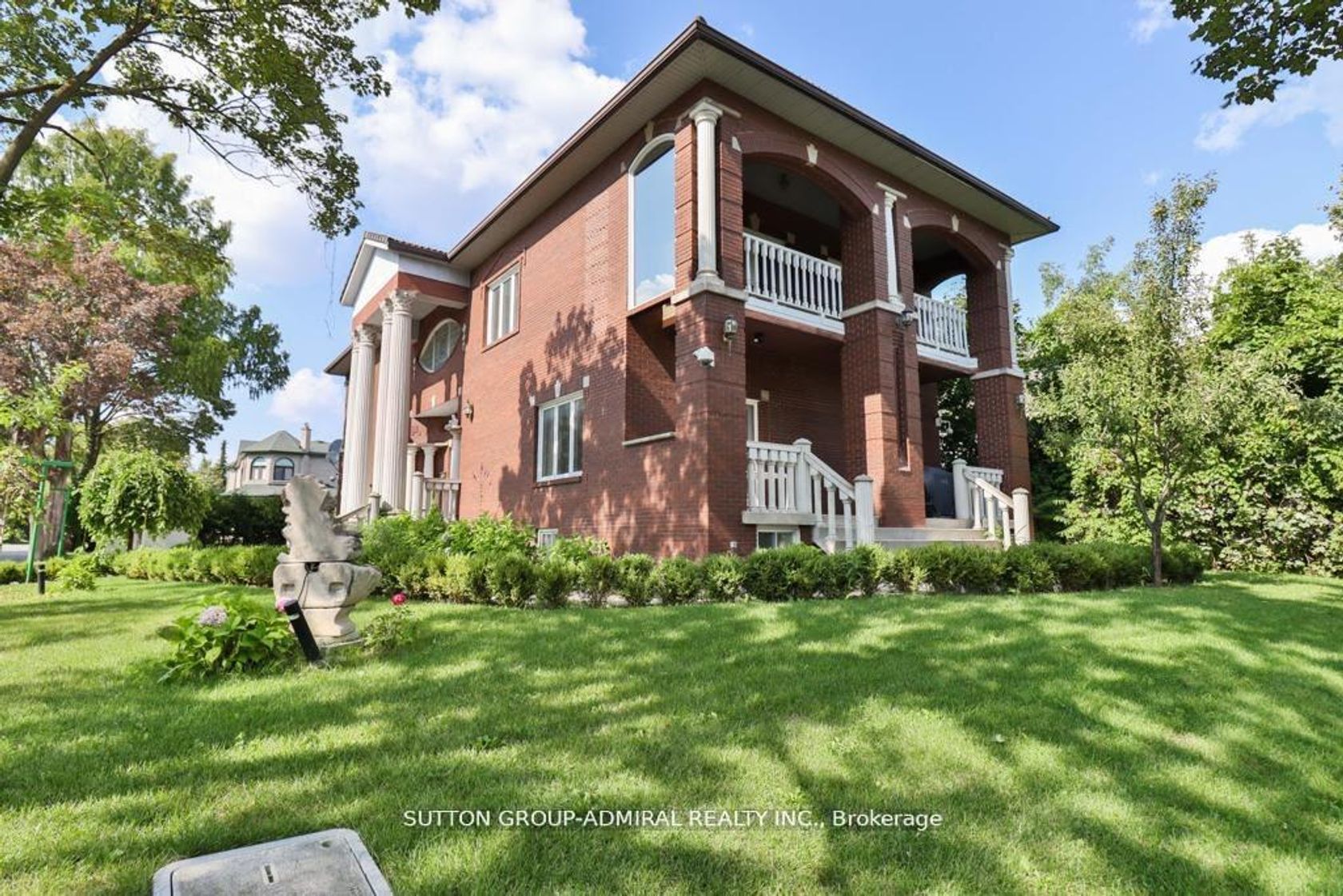 116 Goulding Avenue, Newtonbrook West, Toronto photo 2