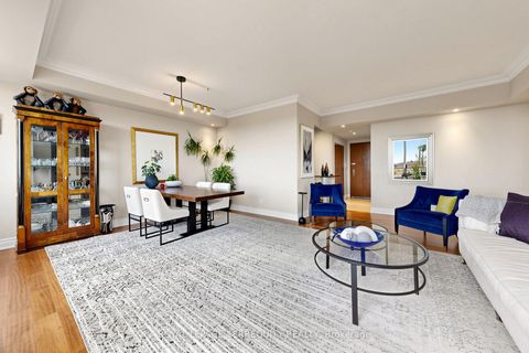 Photo 7 at LPH 1 - 2 Clairtrell Road, Willowdale East, Toronto