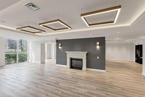 Photo 28 at LPH 1 - 2 Clairtrell Road, Willowdale East, Toronto