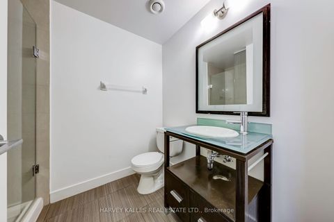 Photo 7 at 914 - 438 King Street W, Waterfront Communities C1, Toronto