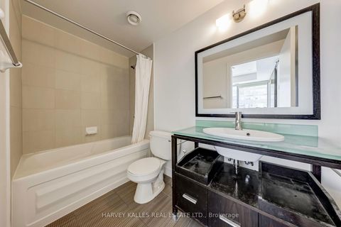 Photo 20 at 914 - 438 King Street W, Waterfront Communities C1, Toronto