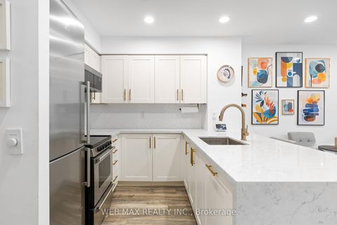 Photo 12 at 916 - 50 Lynn Williams Street, Niagara, Toronto