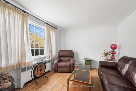Photo 12 at 26 Roberta Drive, Lawrence, Toronto