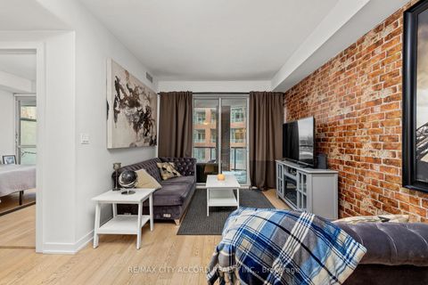 Photo 1 at 311 - 20 Bruyeres Mews, Niagara, Toronto