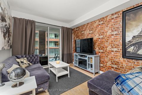 Photo 5 at 311 - 20 Bruyeres Mews, Niagara, Toronto