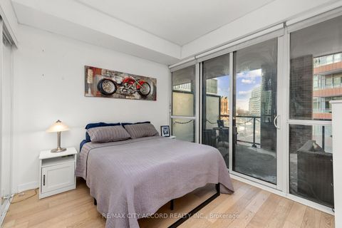 Photo 13 at 311 - 20 Bruyeres Mews, Niagara, Toronto