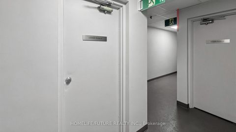 Photo 5 at 204 - 4060 Lawrence Avenue E, West Hill, Toronto