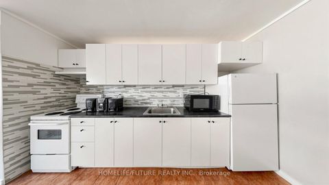 Photo 12 at 204 - 4060 Lawrence Avenue E, West Hill, Toronto