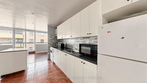 Photo 13 at 204 - 4060 Lawrence Avenue E, West Hill, Toronto
