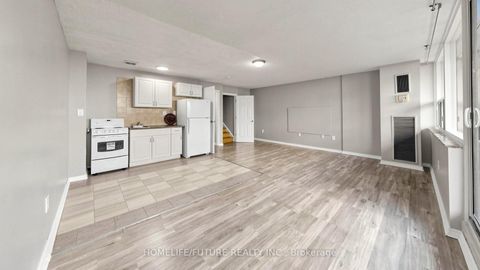 Photo 26 at 204 - 4060 Lawrence Avenue E, West Hill, Toronto