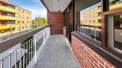 Photo 37 at 204 - 4060 Lawrence Avenue E, West Hill, Toronto