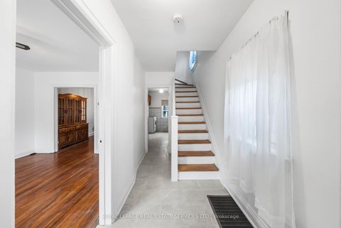 Photo 1 at 616 Old Weston Road, Pellam Park, Toronto
