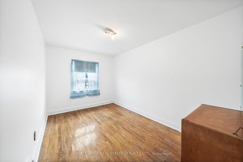 Photo 10 at 616 Old Weston Road, Pellam Park, Toronto